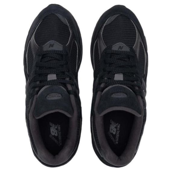 New Balance NB 2002R Беговые кроссовки Низкие Черные Унисекс