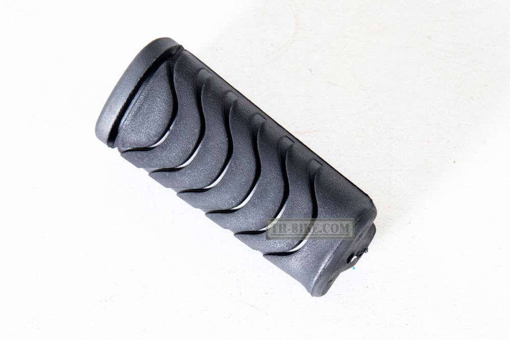 50661-KWB-600. RUBBER, STEP, Honda Super Cub, Wave, ANF, Innova