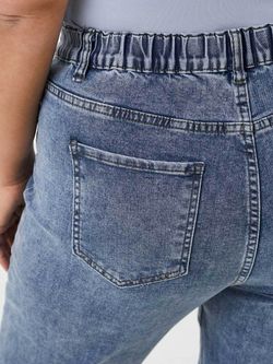 Джинсы на молнии