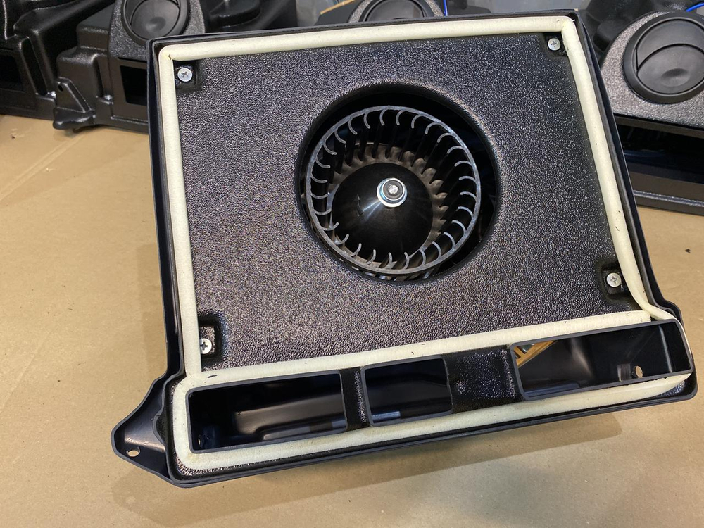 Отопитель салона 2104, 2105, 2107 модернизированный с регулятором на 3ск или 4ск