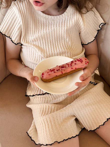 Комплект Mjölk (футболка и шорты) Шампань
