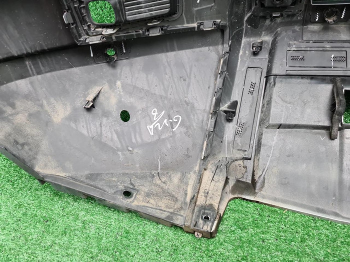 Бампер передний BYD FangChengBao Leopard 5 (23-нв)