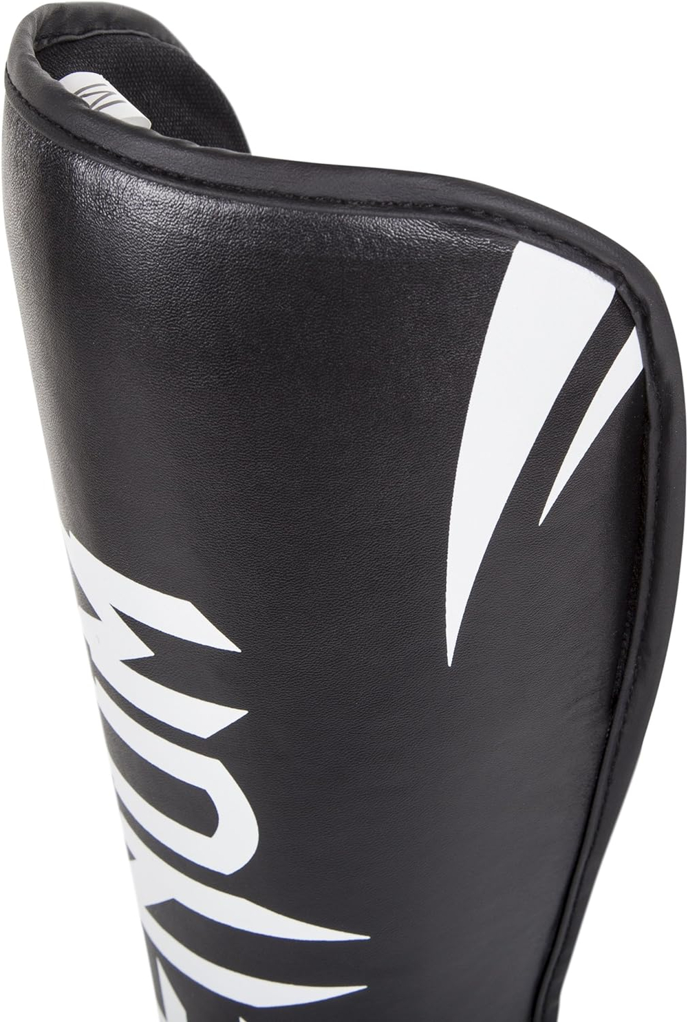 Щитки Venum Challenger Black/White