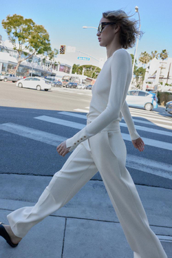 ZARA БАЗОВЫЙ ОДНОТОННЫЙ ДЖЕМПЕР, ЭКРЮ