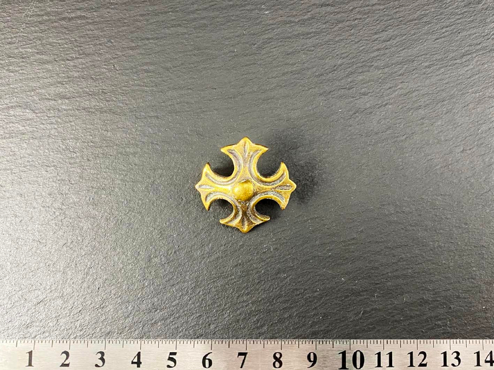 Фибула. Англия 9-10 в. (крест)