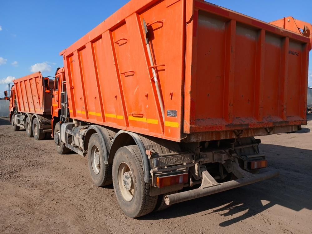 КамАЗ 6520 6x4 Самосвал 6520-26012-53 (Дизельный, 11,8 л, 400 л.с., МТ)