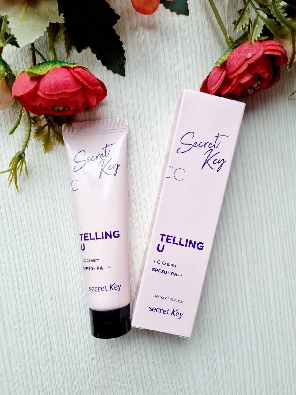 СС осветляющий крем для увлажнения и сияния Secret Key Telling U CC Cream SPF50+ PA+++ 30 мл