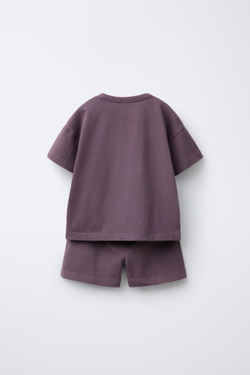 ZARA КОМПЛЕКТ ИЗ ОДНОТОННОЙ ФУТБОЛКИ И ШОРТОВ-БЕРМУДОВ, ТЕМНО-БАКЛАЖАНОВЫЙ
