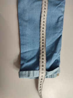 Джинсы светлые 42 размер