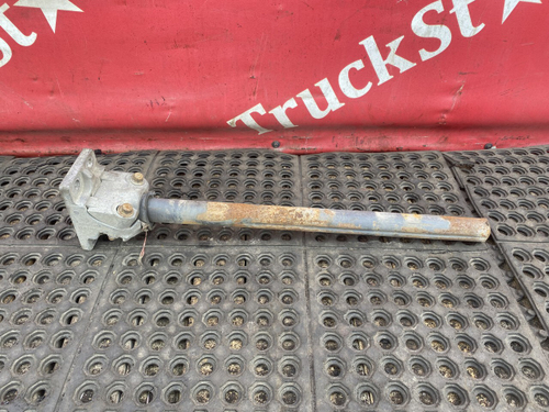 Кронштейн крыла заднего 2014г