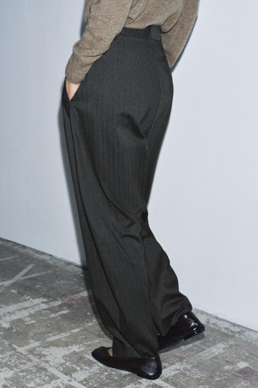 ZARA БРЮКИ-БАЛЛОНЫ СТРУКТУРНОЙ ТКАНИ — ZW COLLECTION, АНТРАЦИТОВО-СЕРЫЙ