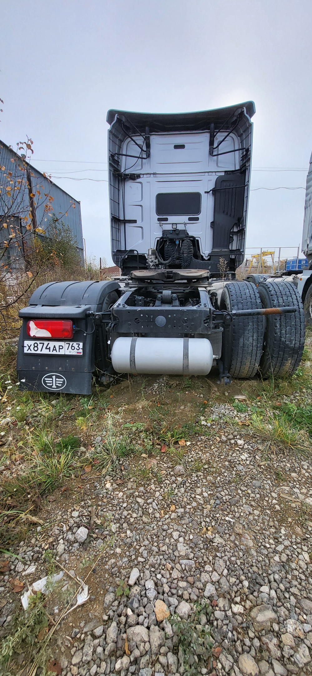 FAW J7 4x2 Седельный тягач CA4180P77K25E5 (Дизельный, 12,5 л, 553 л.с., АТ)