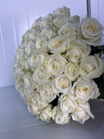 Букет из 51 белой розы 60 см