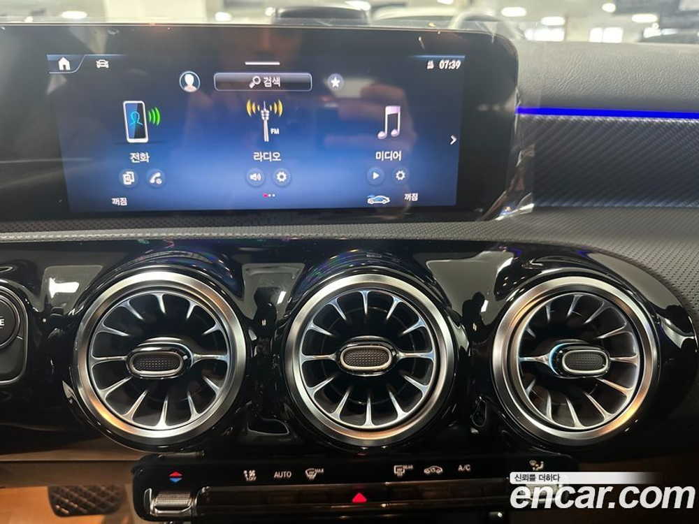 Mercedes-Benz A-Class W177 A220 Hatchback (12.2023)