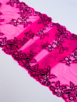 Эластичное кружево ярко-розовое неоновое с черным ширина 22 см