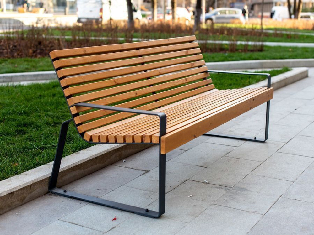 Скамейка стальная «Глория Вуд»