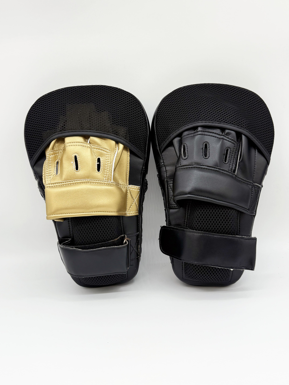 Лапы тренерские, черные FOCUS MITTS ( BIGGER)  Tigershop