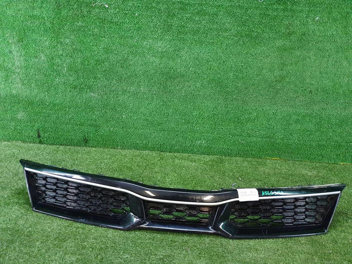 Решетка радиатора Kia Rio 4 X (2020-н.в.)