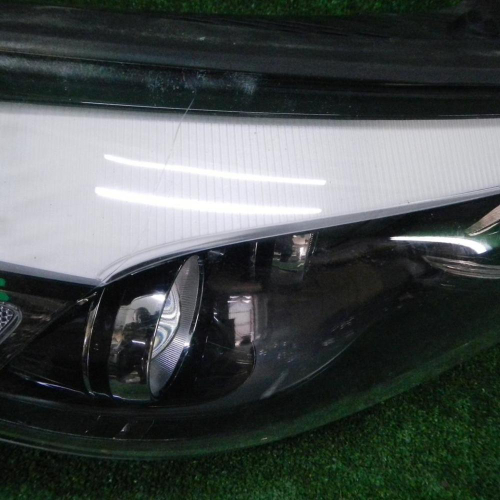 Фара правая Hyundai Tucson 3 (2015-2018) LED