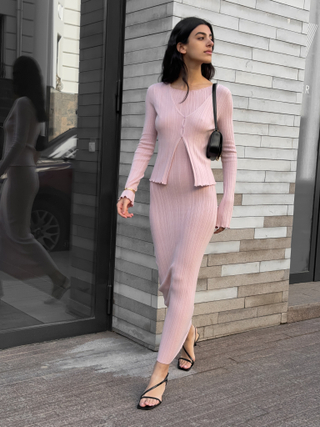 Платье SATI, пудровый