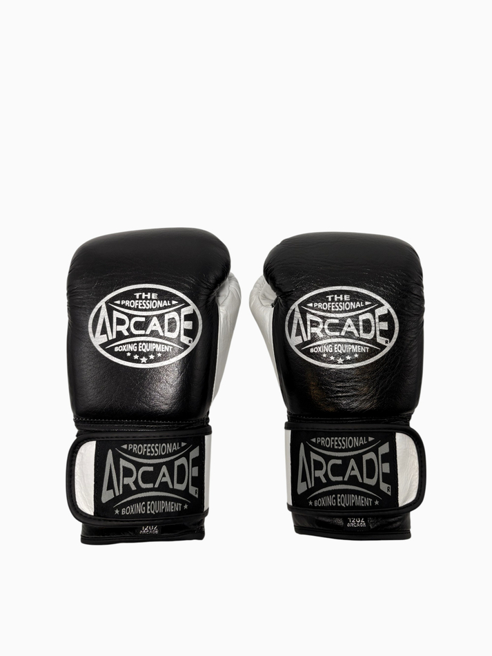 Перчатки боксерские Arcade черно-белые