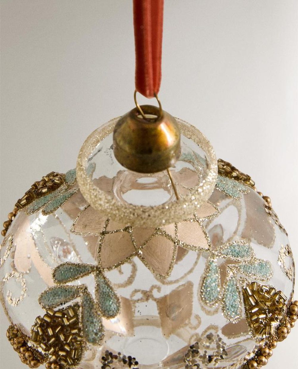 ZARA HOME НОВОГОДНЕЕ ЕЛОЧНОЕ УКРАШЕНИЕ С БУСИНАМИ, ЗОЛОТИСТЫЙ