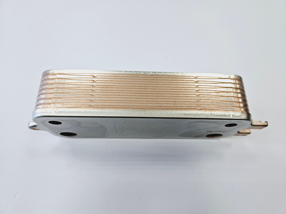 Теплообменник ГВС (16пл.) BOSCH Gaz 6000W (арт. 87186446250)