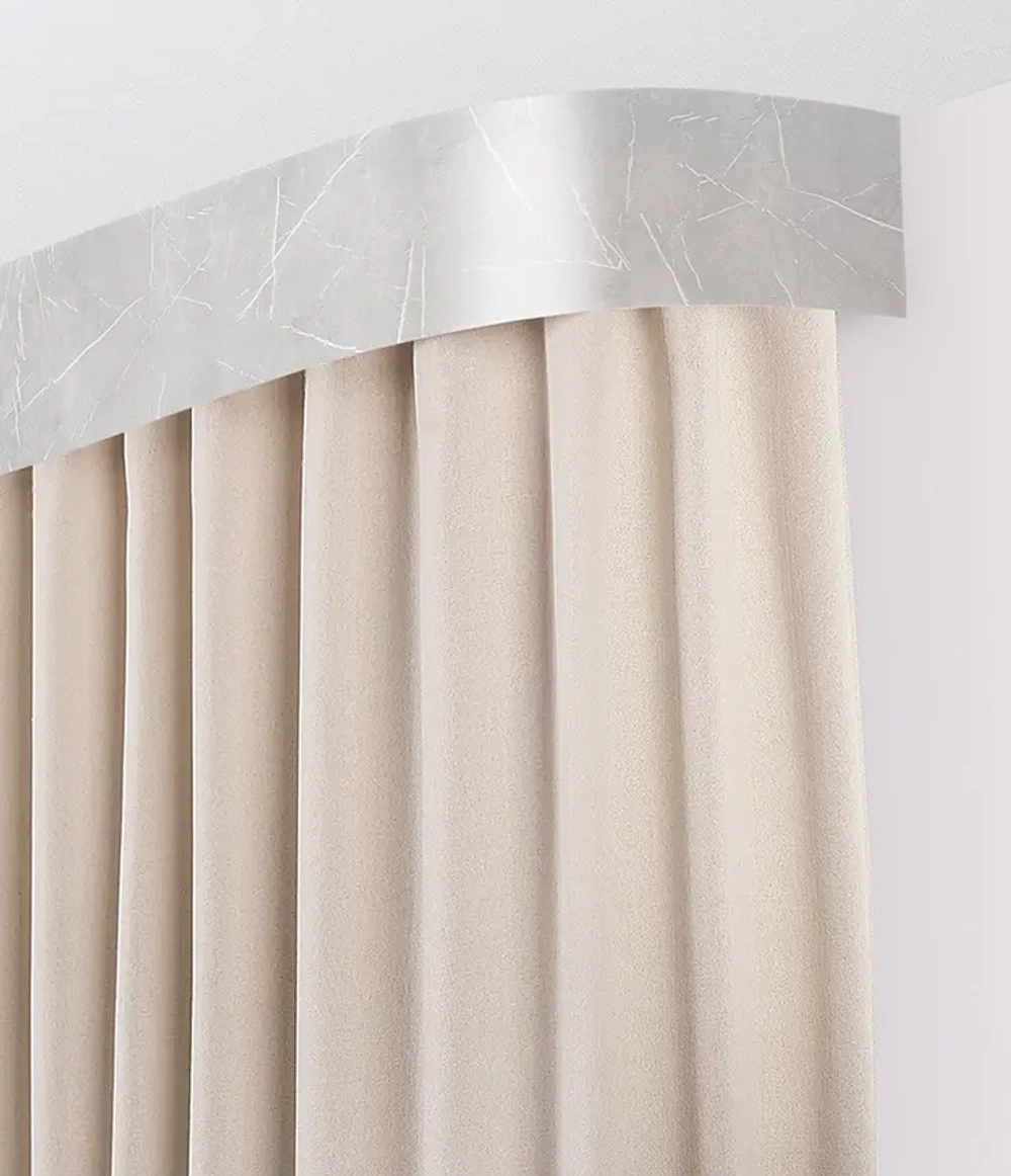 Пластиковый карниз с тиснением Legrand 2-х рядный Монолит 1600 мм