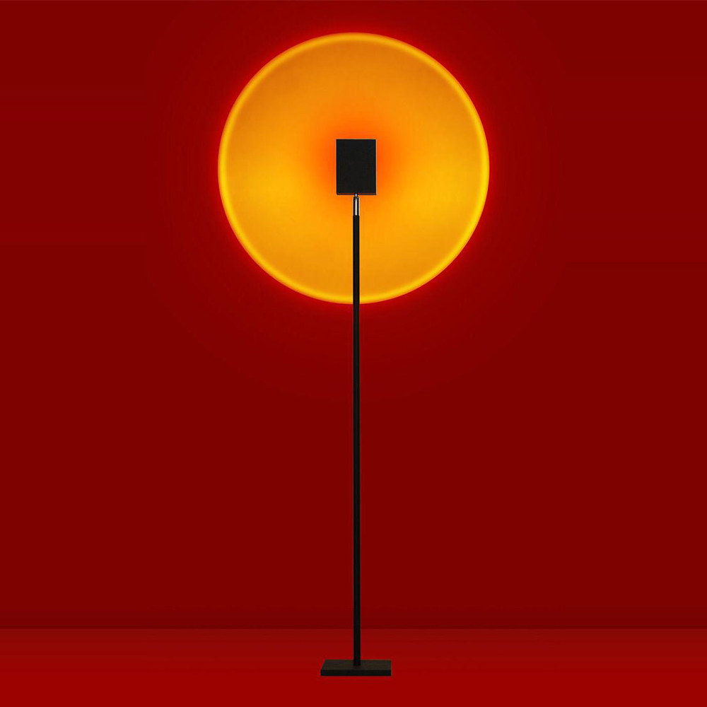 Напольный проектор-дизайнерский светильник Color Projector by Mandalaki Studio (желто-красный)