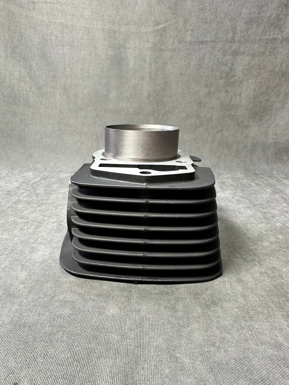 Блок цилиндра Minsk X250