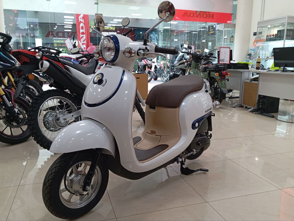 Скутер Honda Giorno