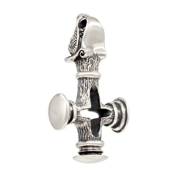 Волчий крест подвеска из серебра 925, вид сзади полубоком