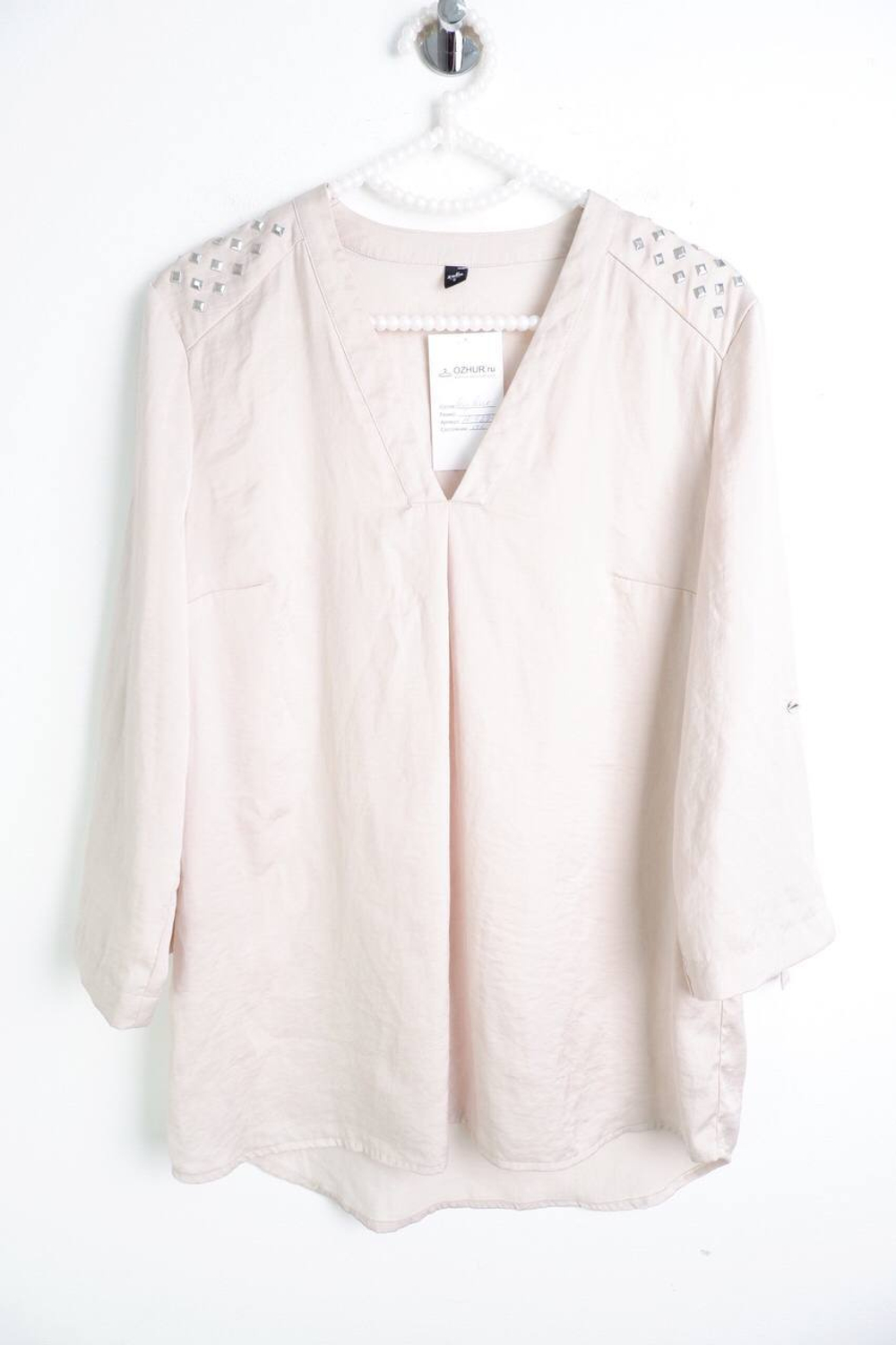 Блузка Zolla практичная и удобная, маркировка S, визуально на 44 размер