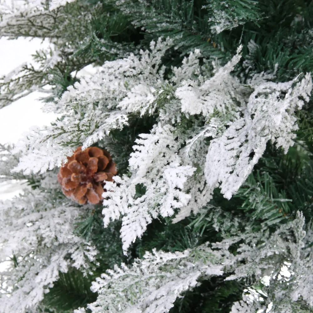 Ёлка «Таинственный лес» 150 см, (460 веток), ПВХ,леска,резина шишки, белое напыление