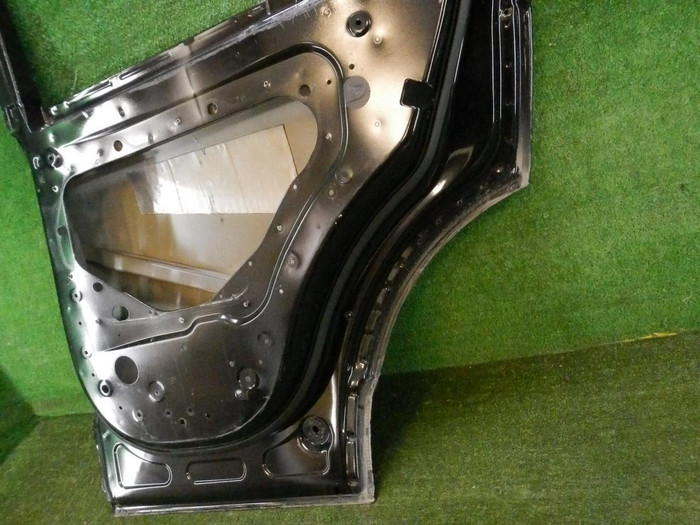 Дверь задняя правая RR Vogue 4 L405 (2012-2022)