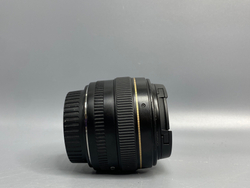 Canon EF 50mm f/1.4 USM