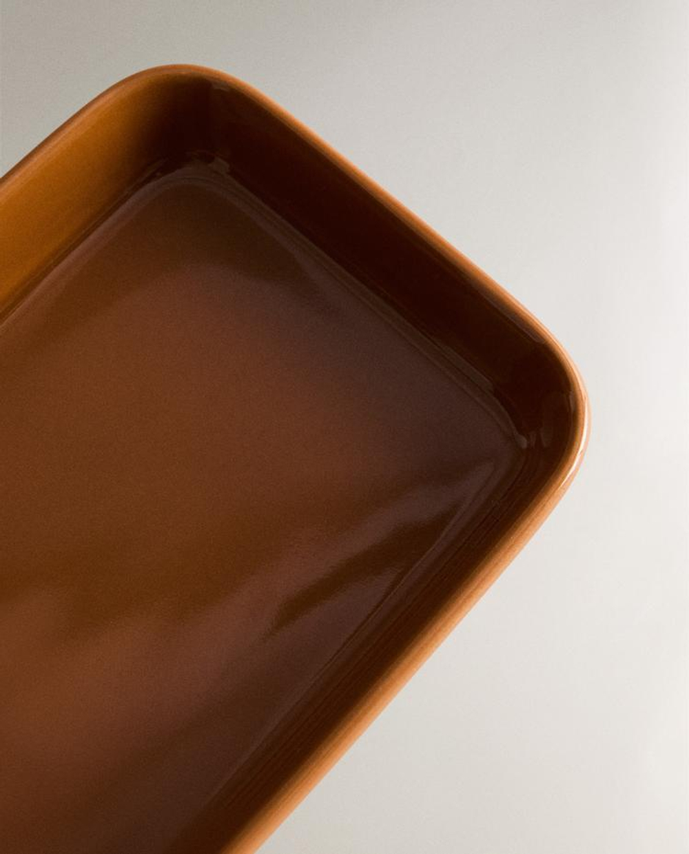 ZARA HOME КЕРАМИЧЕСКАЯ МАСЛЕНКА, ЖЕЛТЫЙ