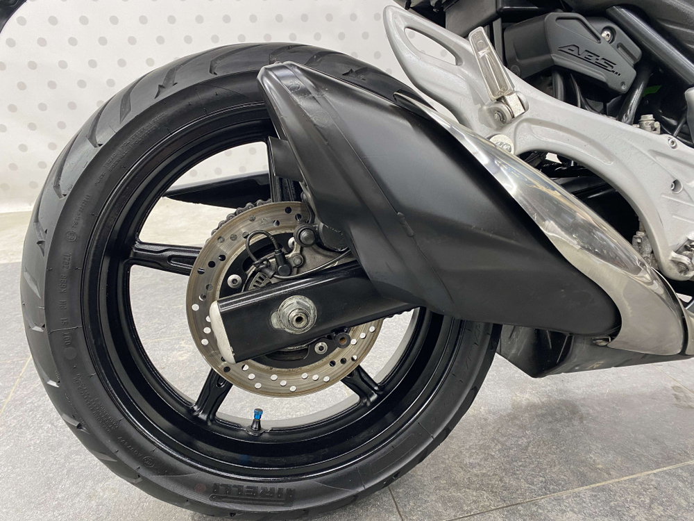 Suzuki Gladius SFV400 ABS , 2014