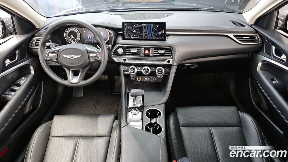 Genesis The New G70 Бензин 2.0T 2WD (01.2021)