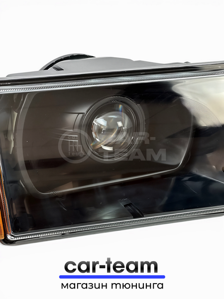 Фары на ВАЗ 2108, 2109, 21099 передние с Bi LED модулями 3.0 дюйма, черная маска, желтые поворотники (под ключ)