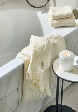 Полотенце 70x140 Luxberry Iris экрю