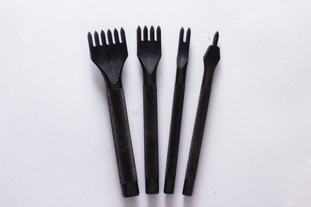 Набор строчных пробойников 4 мм 1+2+4+6 зубьев (ромб)