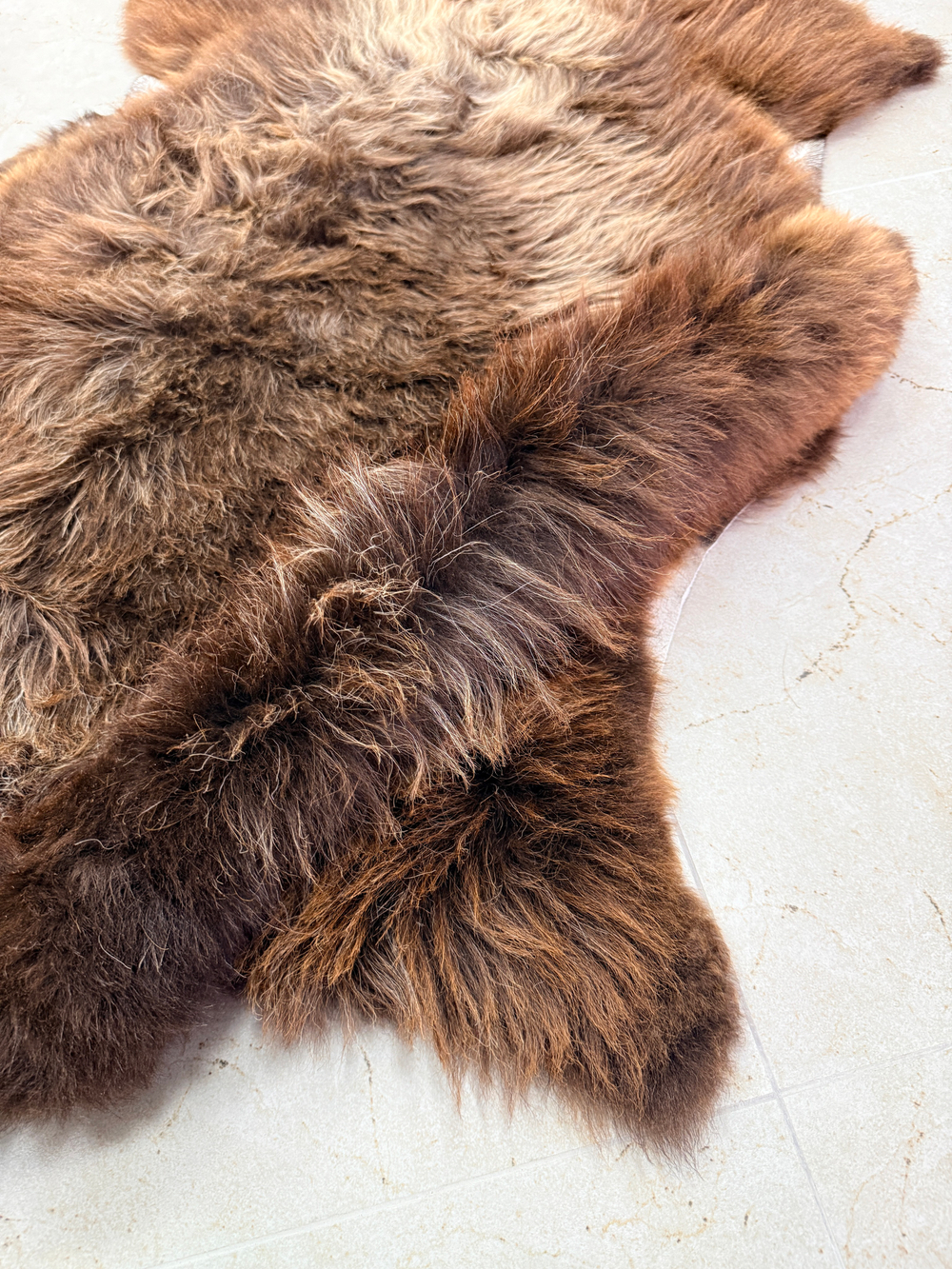 Шкура коврик меховой прикроватный овчина, 120х65 см.