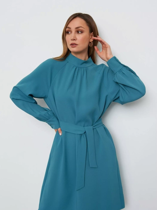 Платье из полиэстера