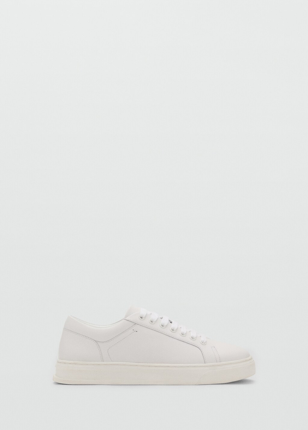 Кроссовки с кожаными вставками