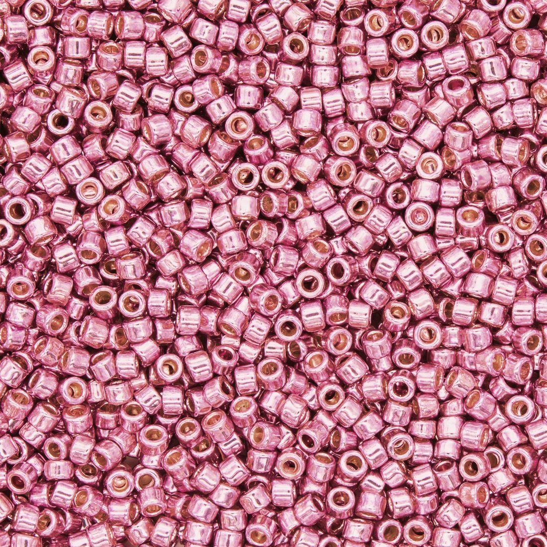 Японский бисер TOHO Treasure (№PF553), непрозрачный глянцевый с металлическим блеском