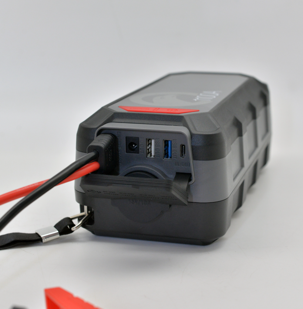 Портативная электростанция BERKUT Specialist PSL-150, 60000мАч, Li-Ion, 3 порта USB, INV-120