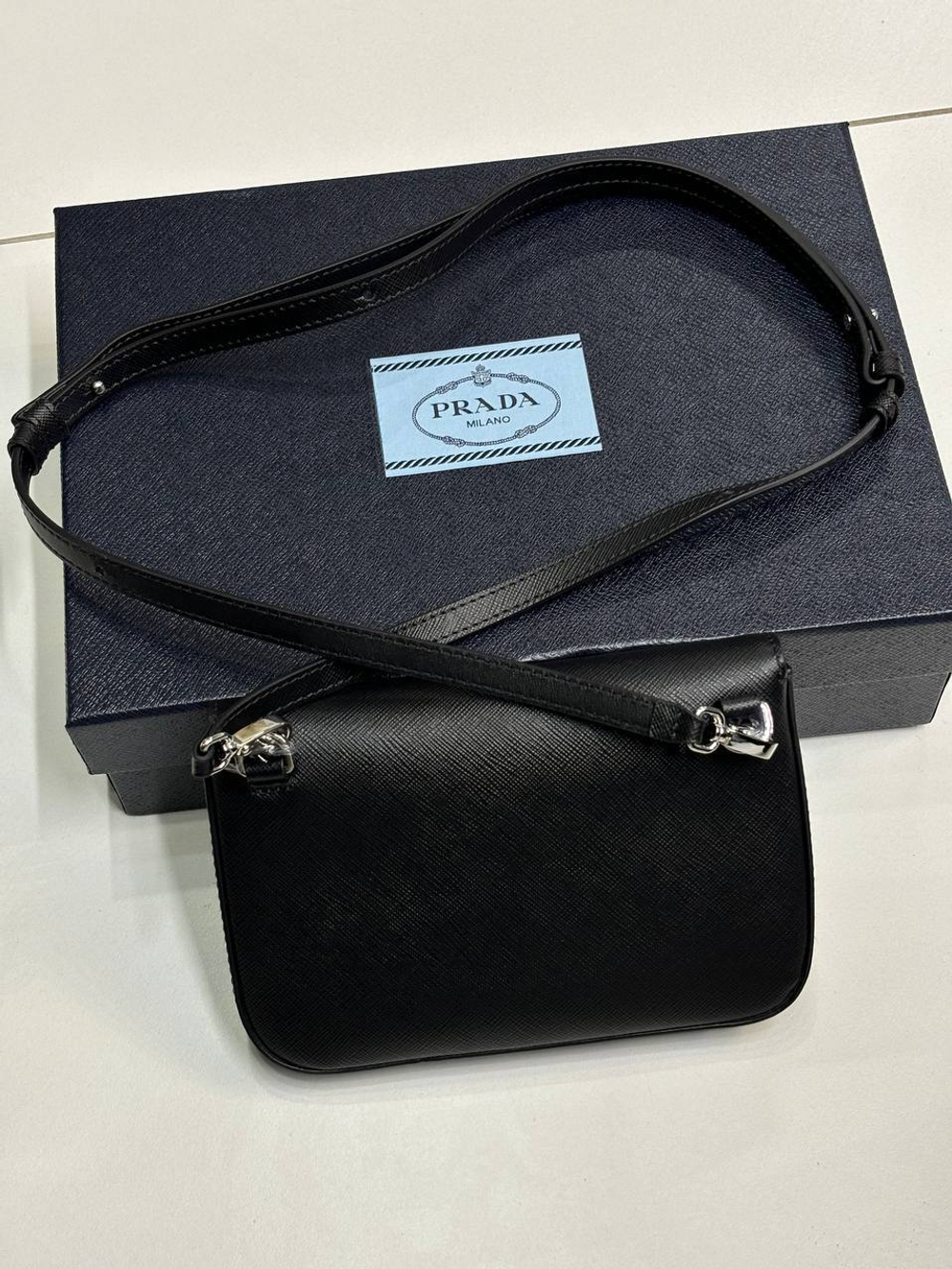 Сумка-мессенджер Prada