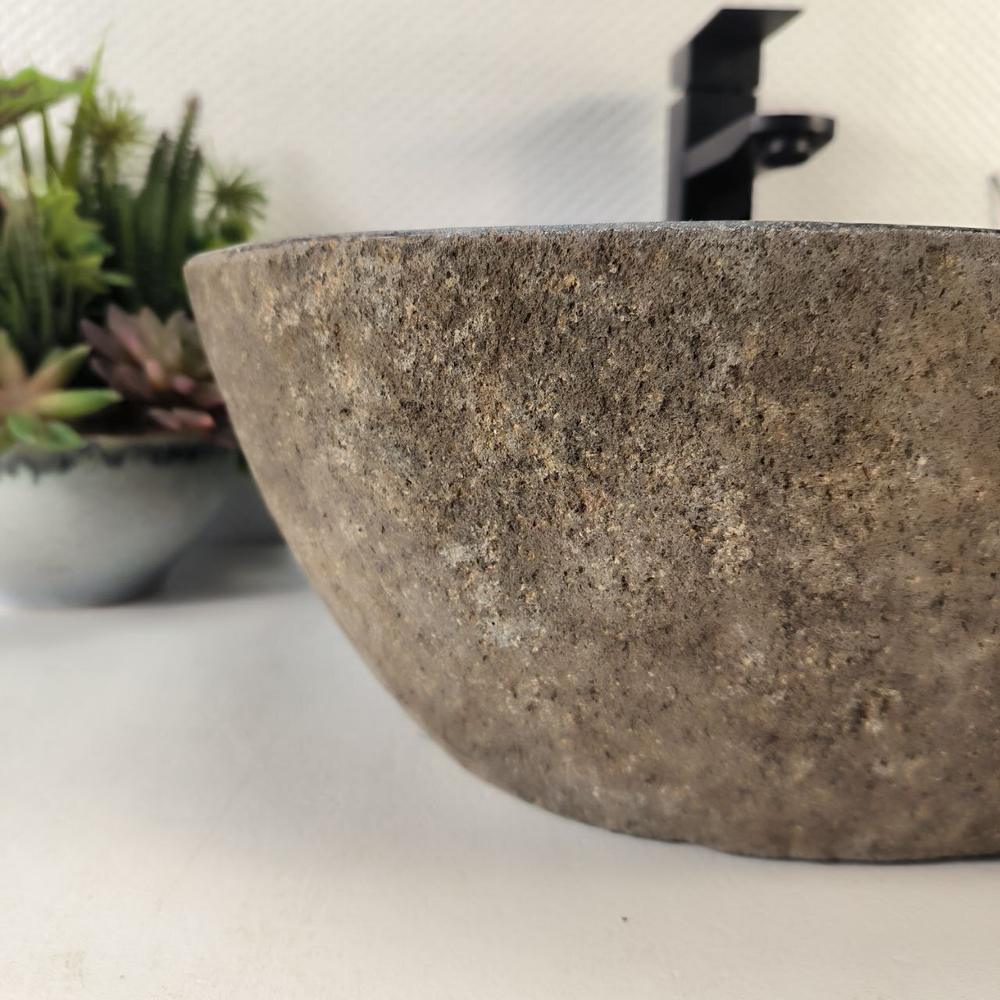 Раковина из речного камня RS-65250 50*37*15 0856