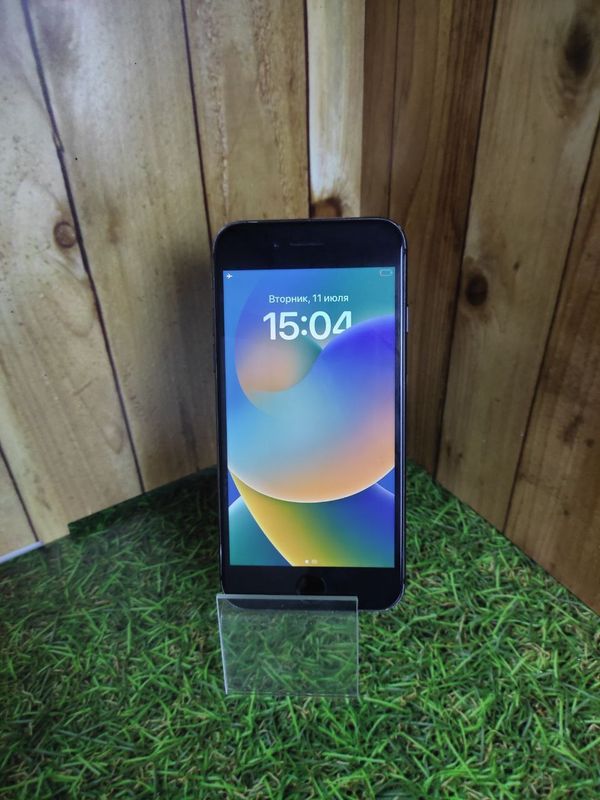 Смартфон Apple Iphone 8 64Gb Black (Витринный)